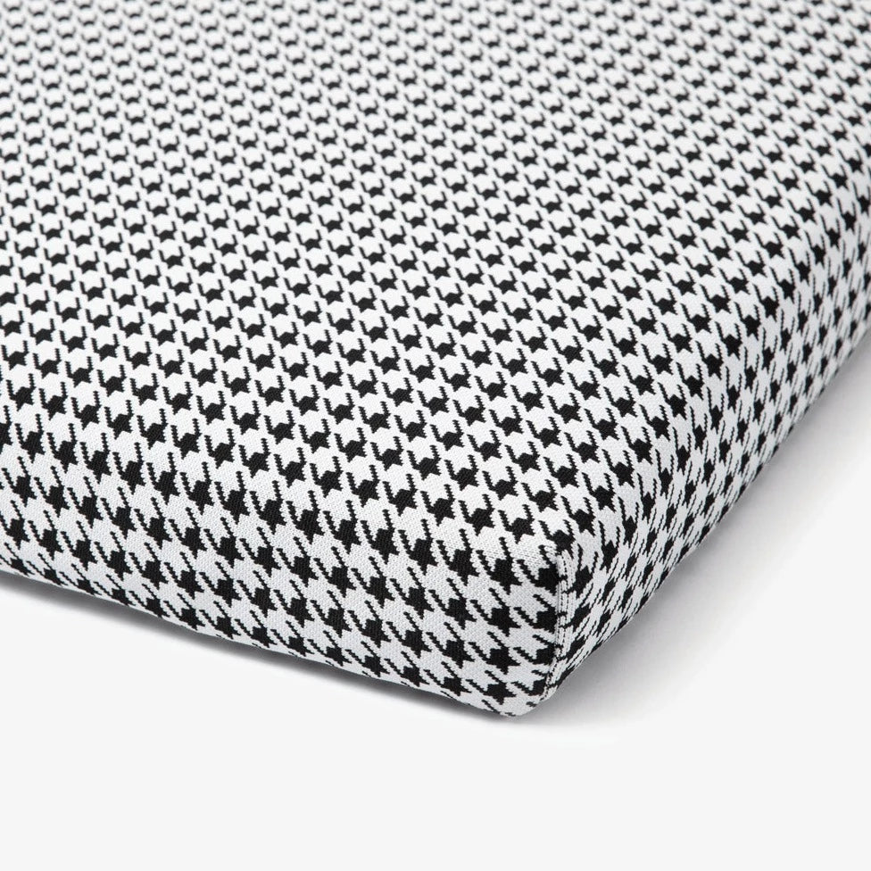 Houndstooth Dog Bed or Bed Cover - Sir Dogwood
