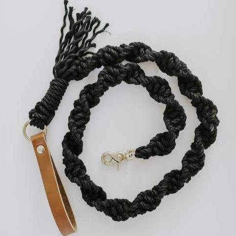 Dog best sale leash macrame