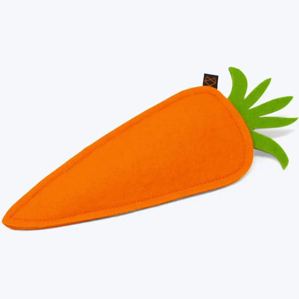 Puppy Carrot Toy - Sir Dogwood
