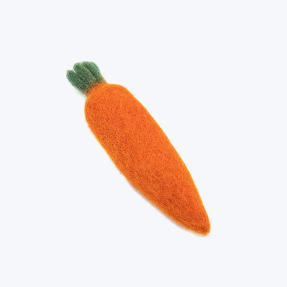 Wool Carrot Toy - Sir Dogwood